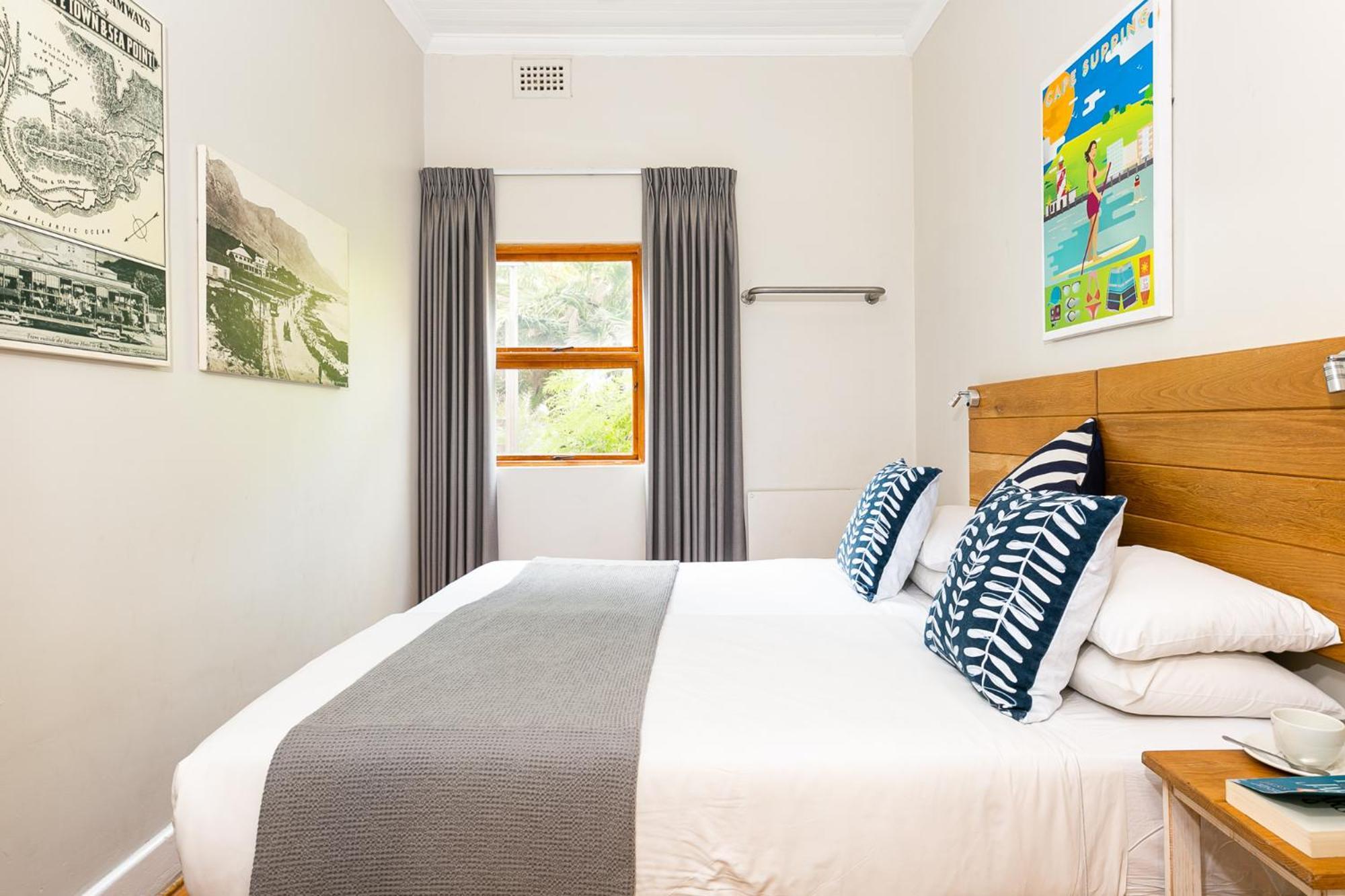 Gasthof Stone Cottages - Camps Bay Village *