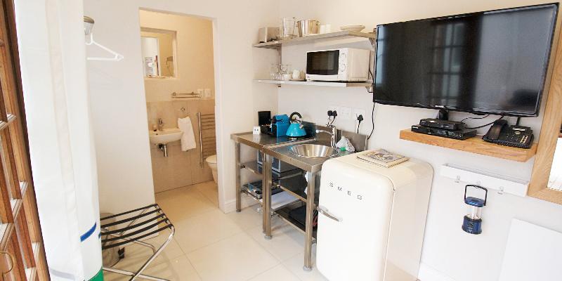 Stone Cottages - Camps Bay Village