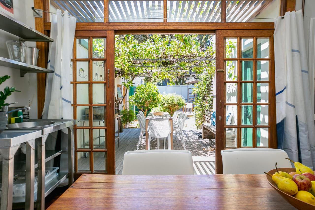 Stone Cottages - Camps Bay Village Guest house