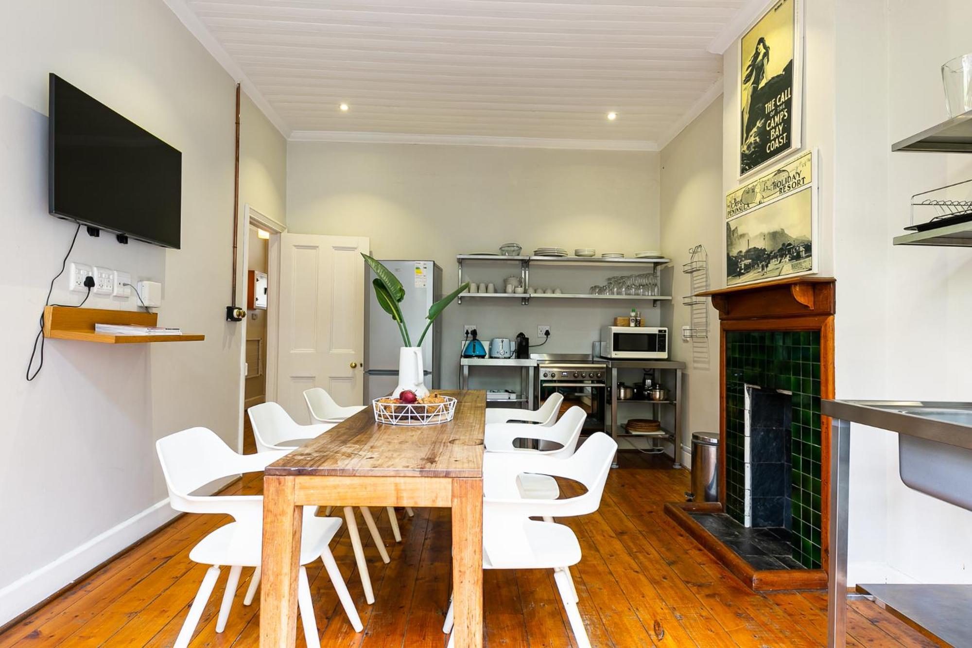 Stone Cottages - Camps Bay Village